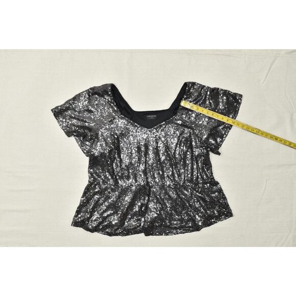 Lane Bryant Plus Size 28 Sequin Peplum Top Black V-Neck Short Sleeve Blouse - Picture 4 of 8